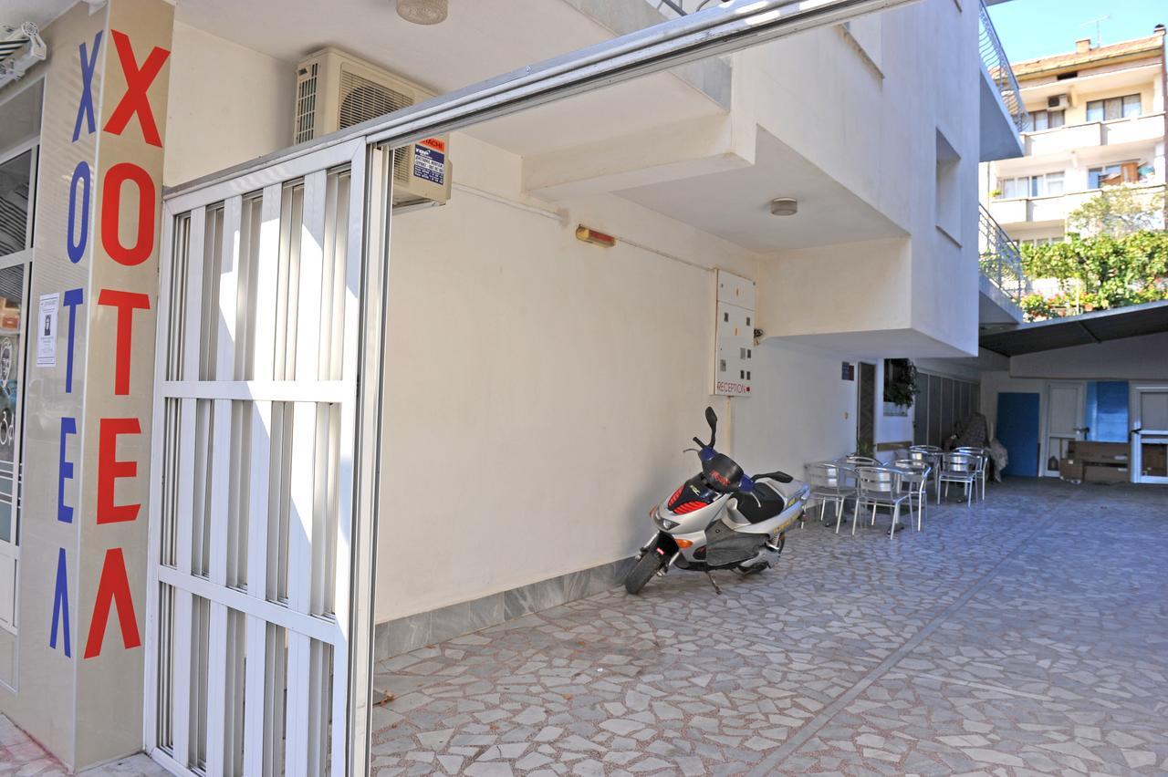 Family Hotel Blazhi Sandanski Exteriör bild